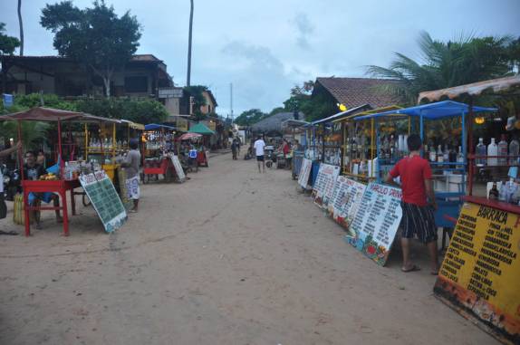 O 'corredor das caipirinhas' em Jericoacoara - CE